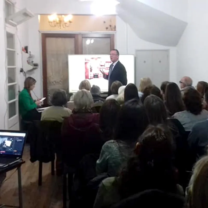  Conferencia de la Scuola Dante Alighieri de Recanati