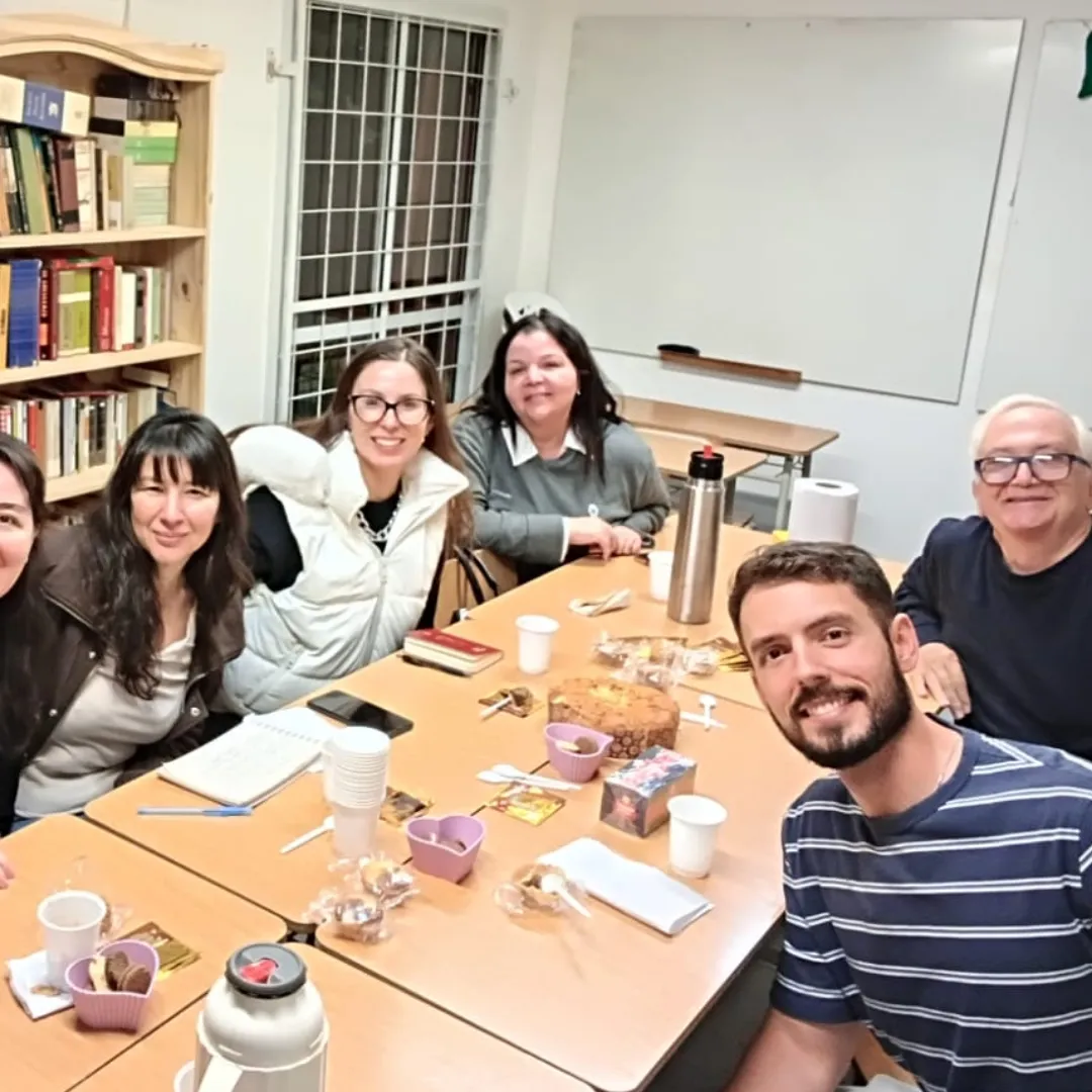 Tarde de Conversación